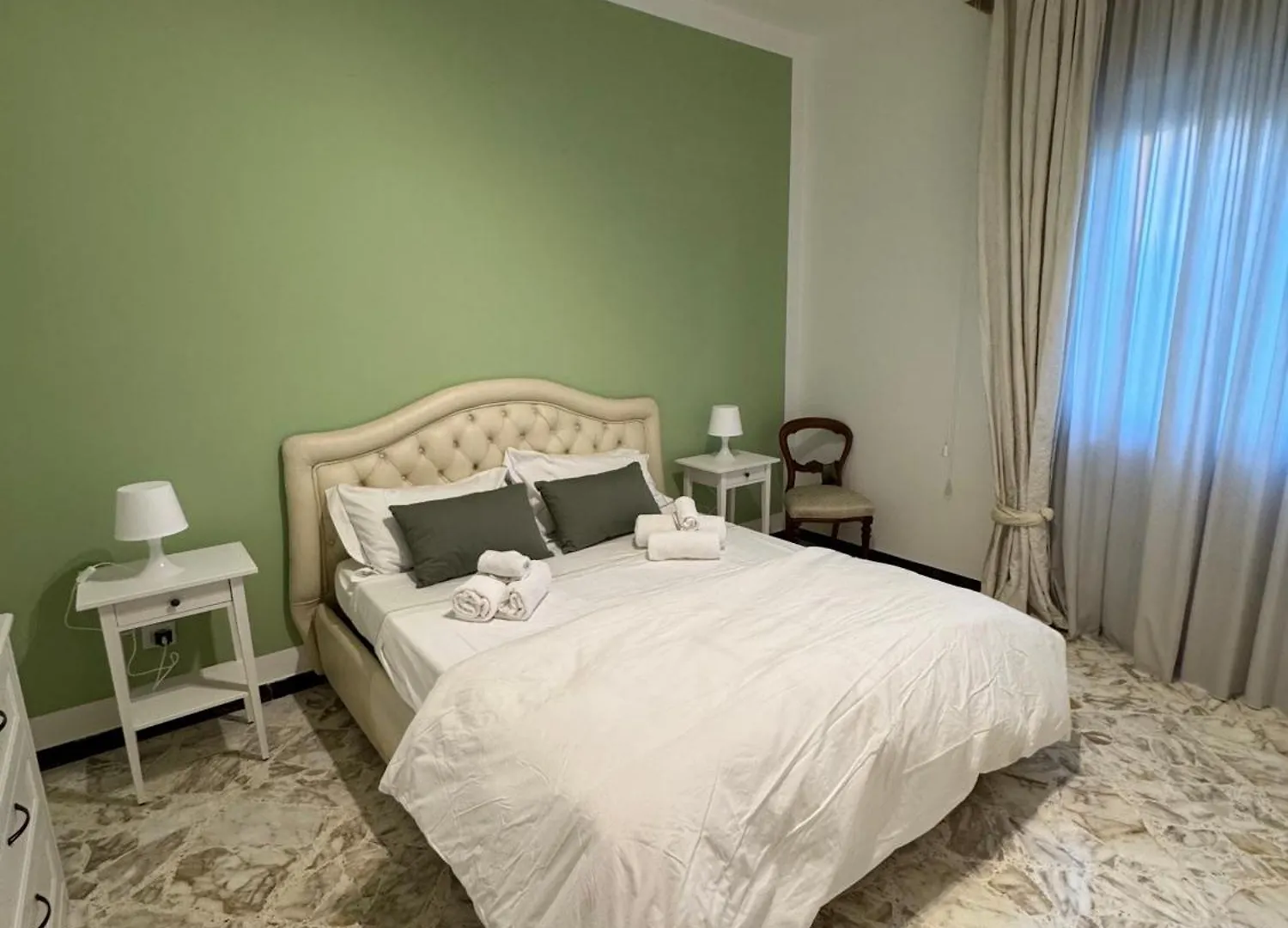G & B House Apartment Bari 0*,  Italy